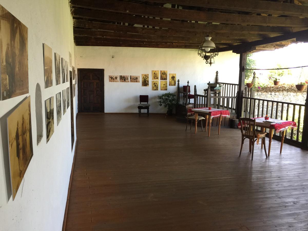 Pashko Vasa Guesthouse Shkoder Ngoại thất bức ảnh