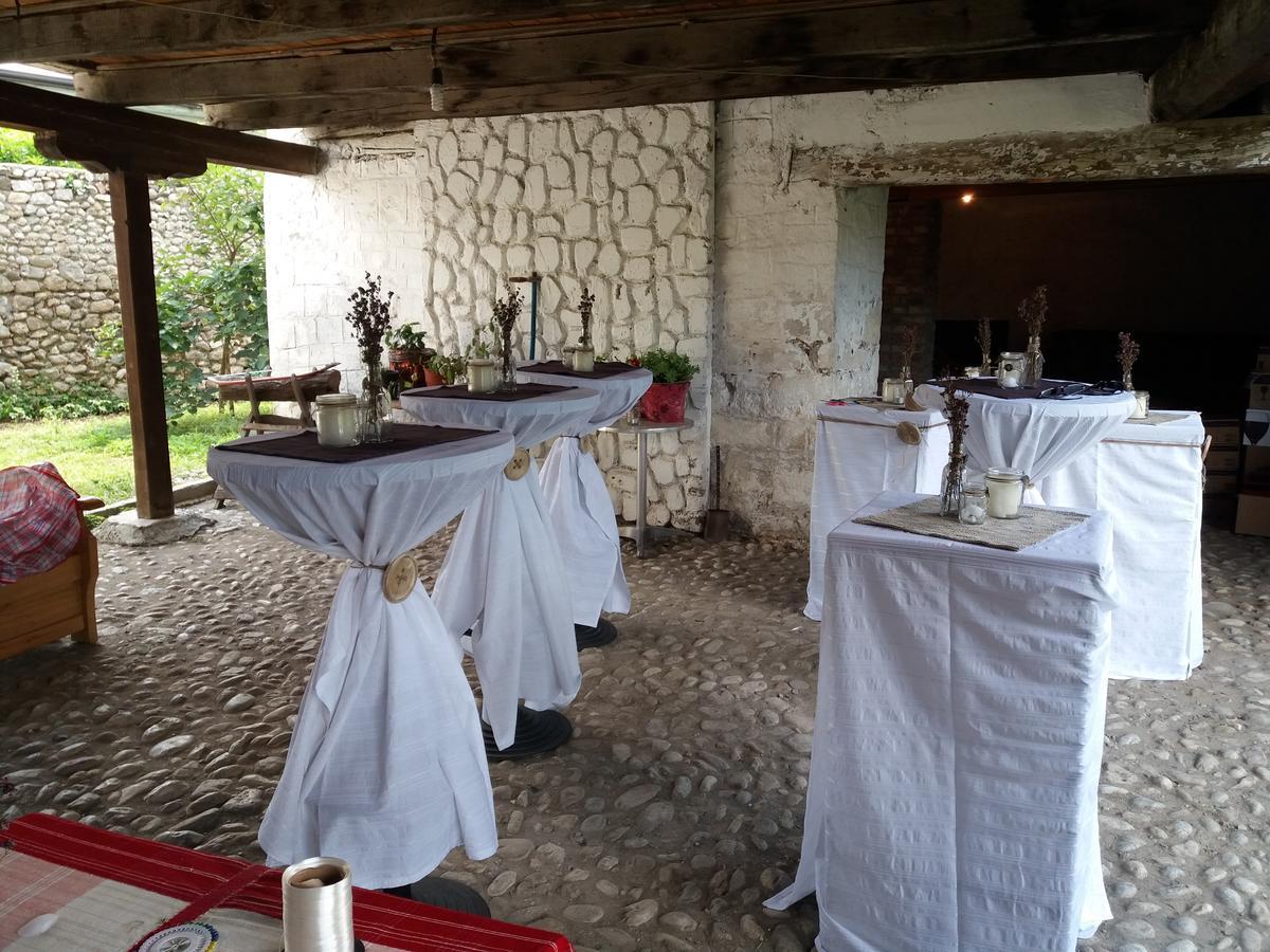 Pashko Vasa Guesthouse Shkoder Ngoại thất bức ảnh